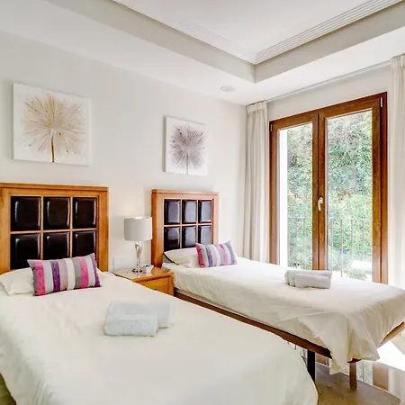 Hotel 30 Hills 4*
